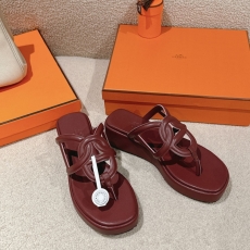 Hermes Slippers